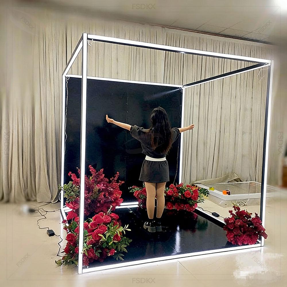 Lighting And Decor Magazine - FSDKX New Magazine Photo Booth Luminous