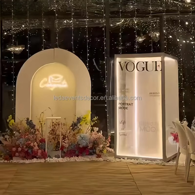 Modern Event Party Photo Studi - Lighting And Decor Magazine 리뷰 및 가격